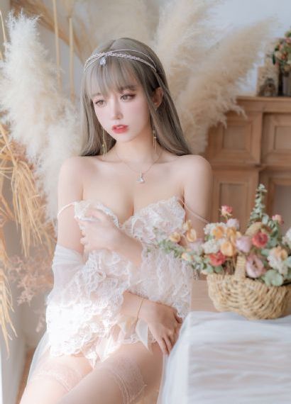 韩国三级漂亮的女朋友